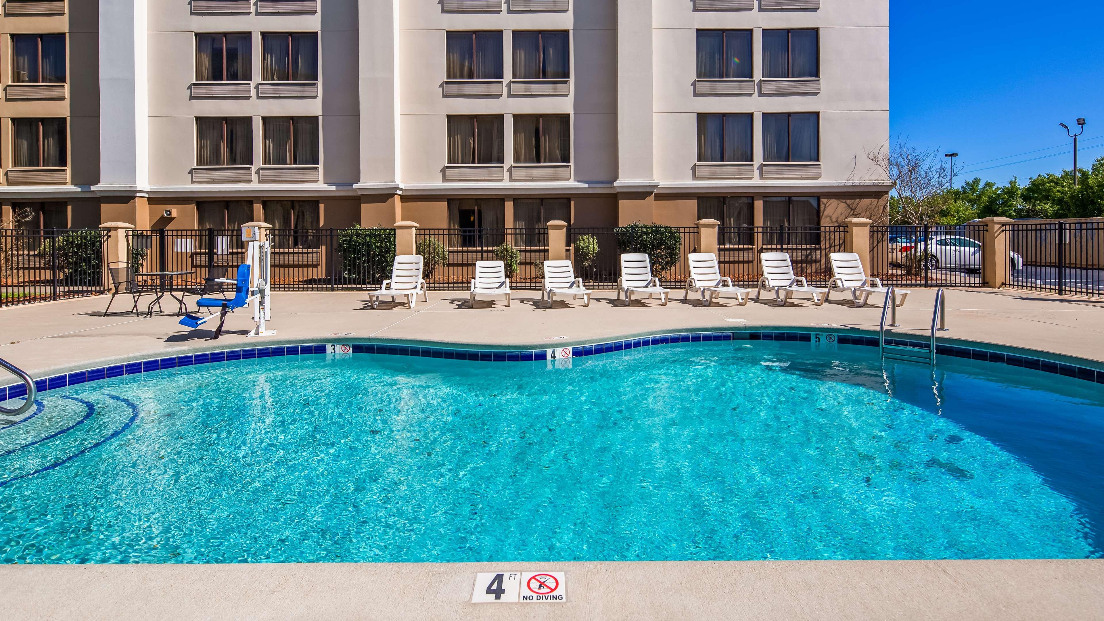 Clarion Pointe Jacksonville Near Camp Lejeune Εξωτερικό φωτογραφία