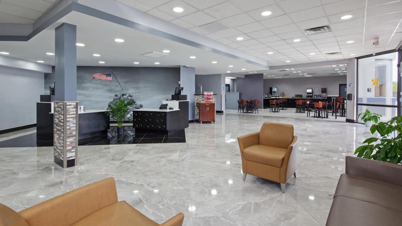 Clarion Pointe Jacksonville Near Camp Lejeune Εξωτερικό φωτογραφία