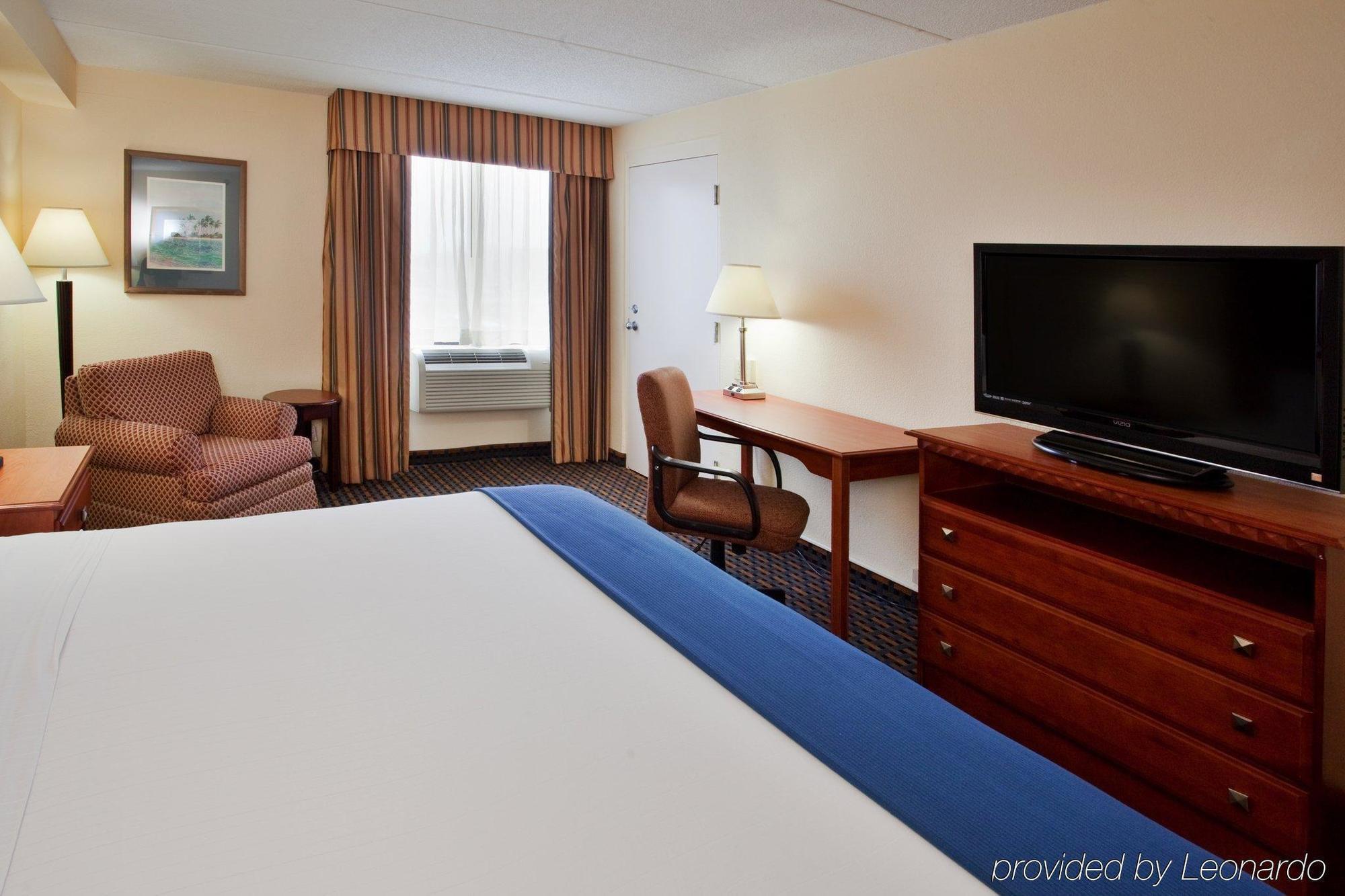 Clarion Pointe Jacksonville Near Camp Lejeune Εξωτερικό φωτογραφία