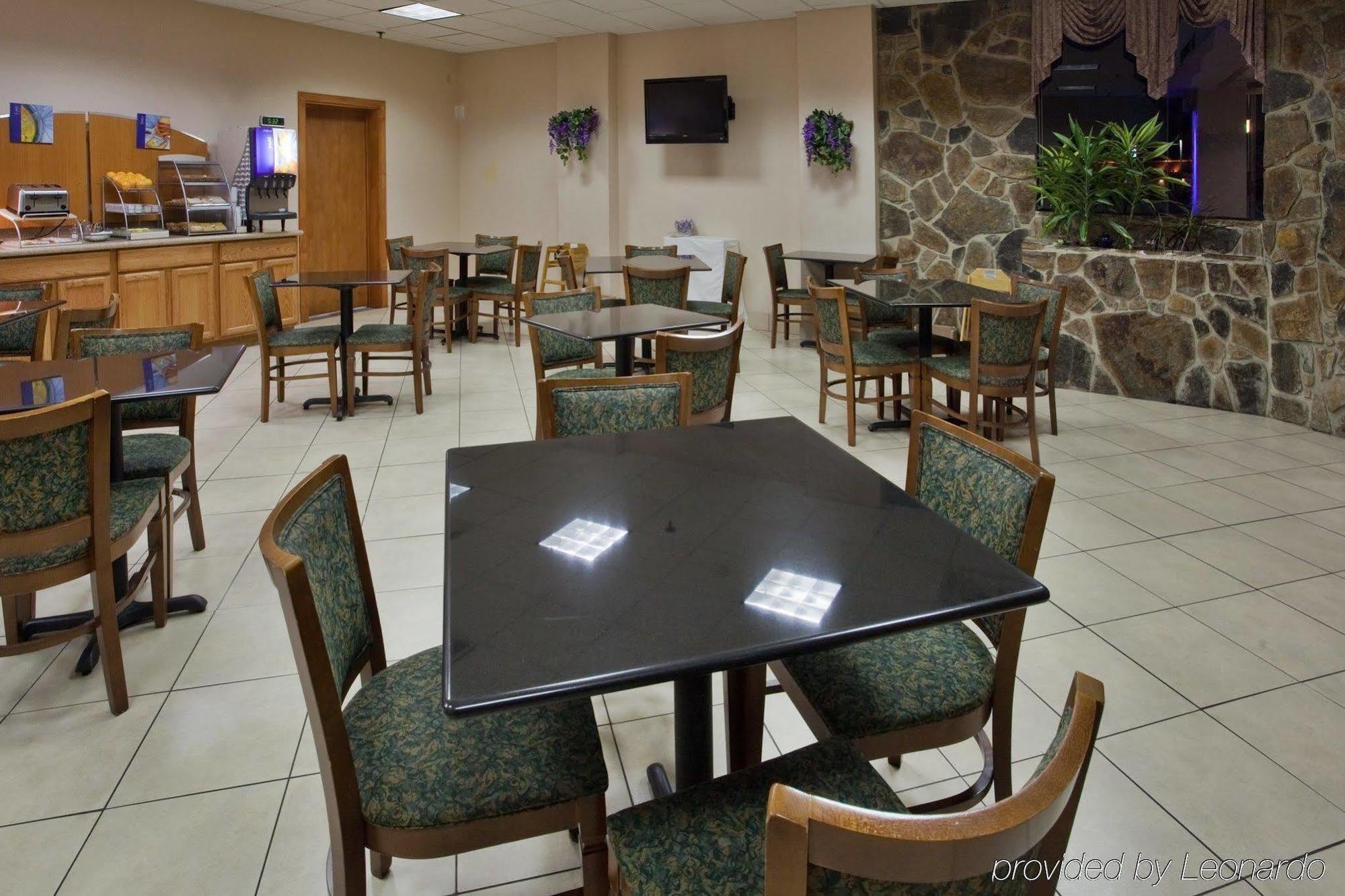 Clarion Pointe Jacksonville Near Camp Lejeune Εστιατόριο φωτογραφία